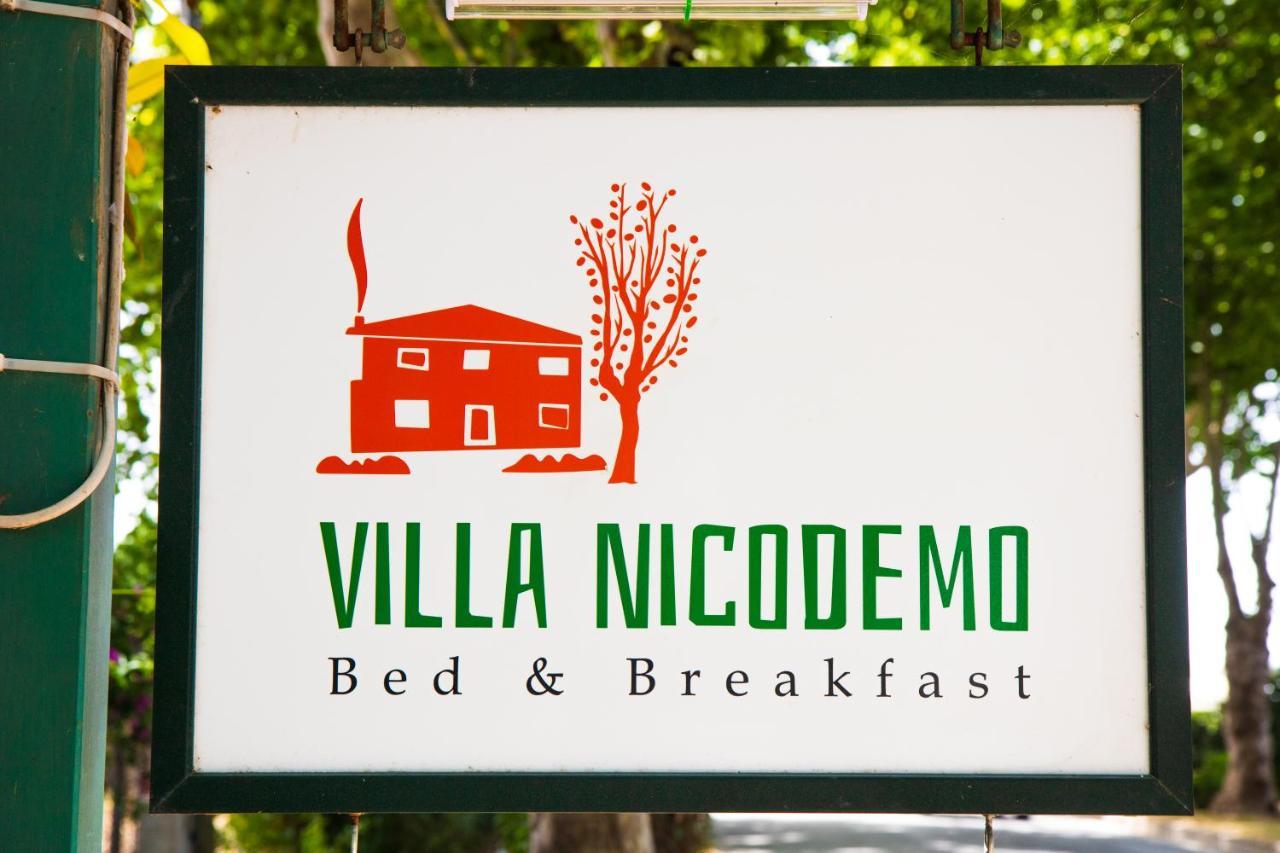 Villa Nicodemo Пестум Екстер'єр фото